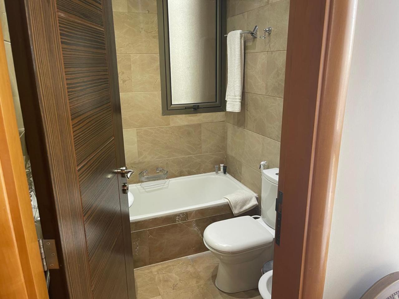 Lahoya Beirut Appartement Buitenkant foto