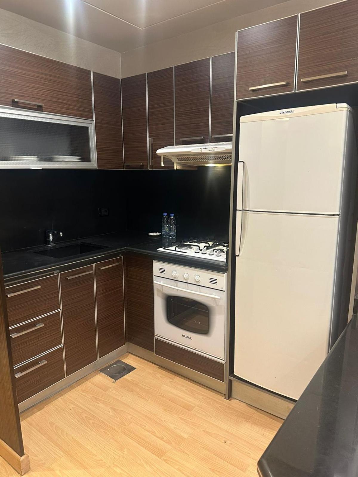 Lahoya Beirut Appartement Buitenkant foto