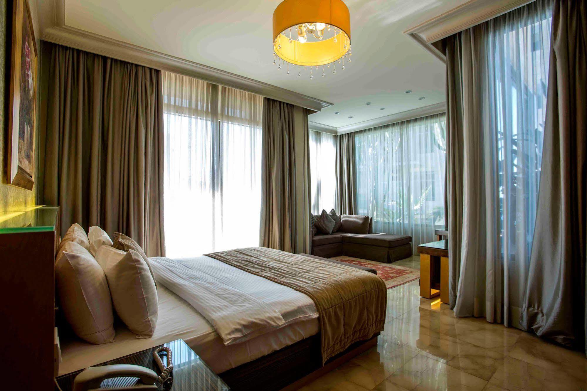 Lahoya Beirut Appartement Buitenkant foto