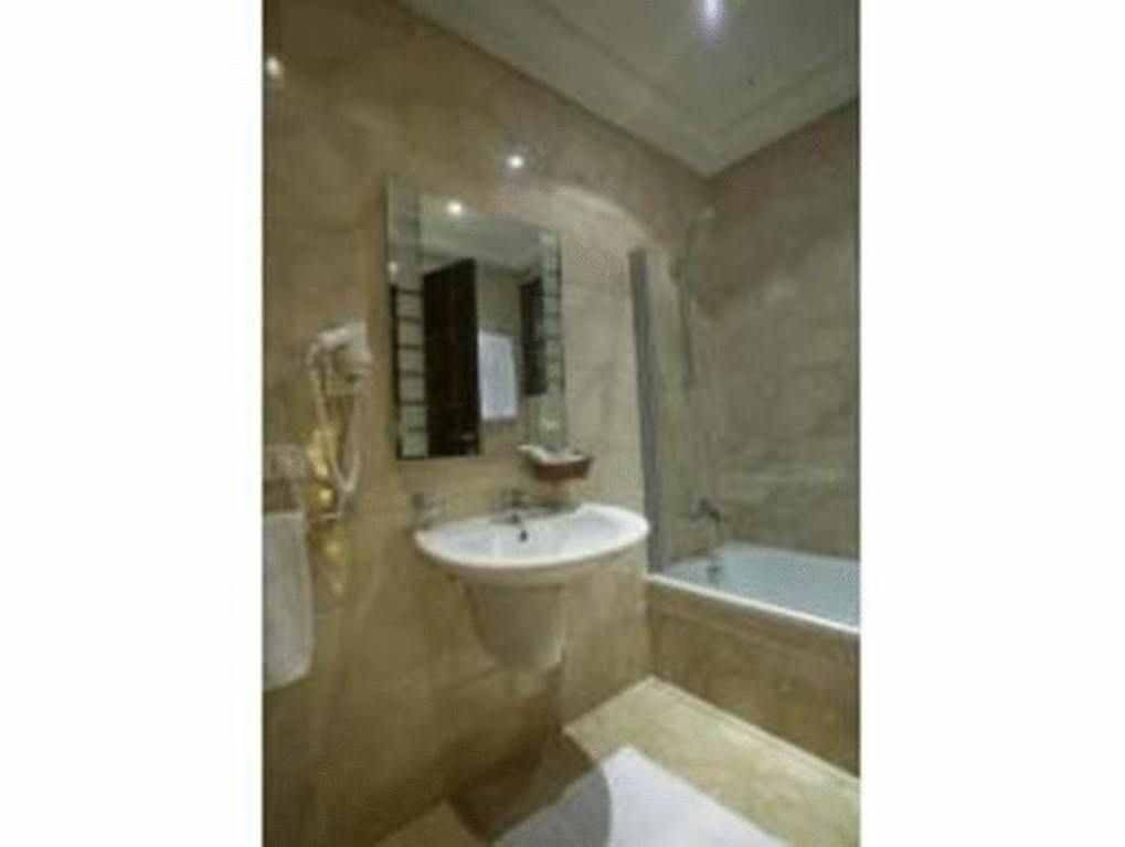 Lahoya Beirut Appartement Buitenkant foto