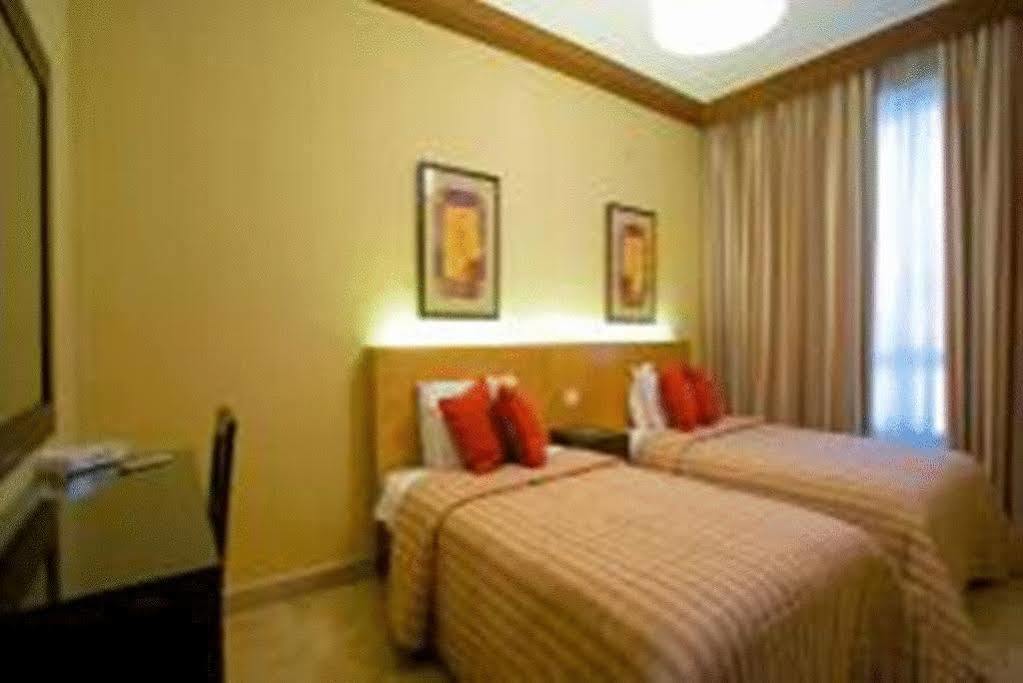 Lahoya Beirut Appartement Buitenkant foto