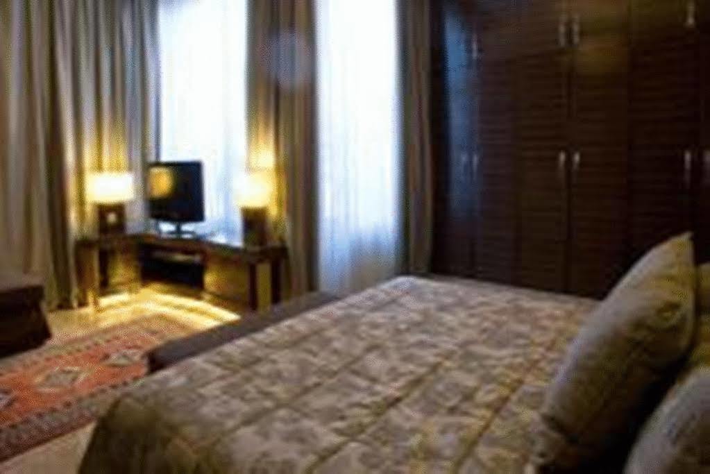 Lahoya Beirut Appartement Buitenkant foto