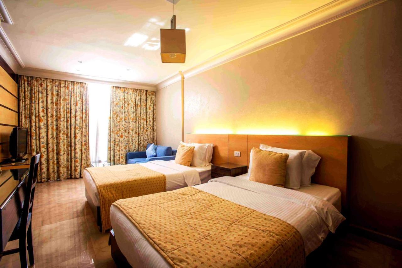 Lahoya Beirut Appartement Buitenkant foto