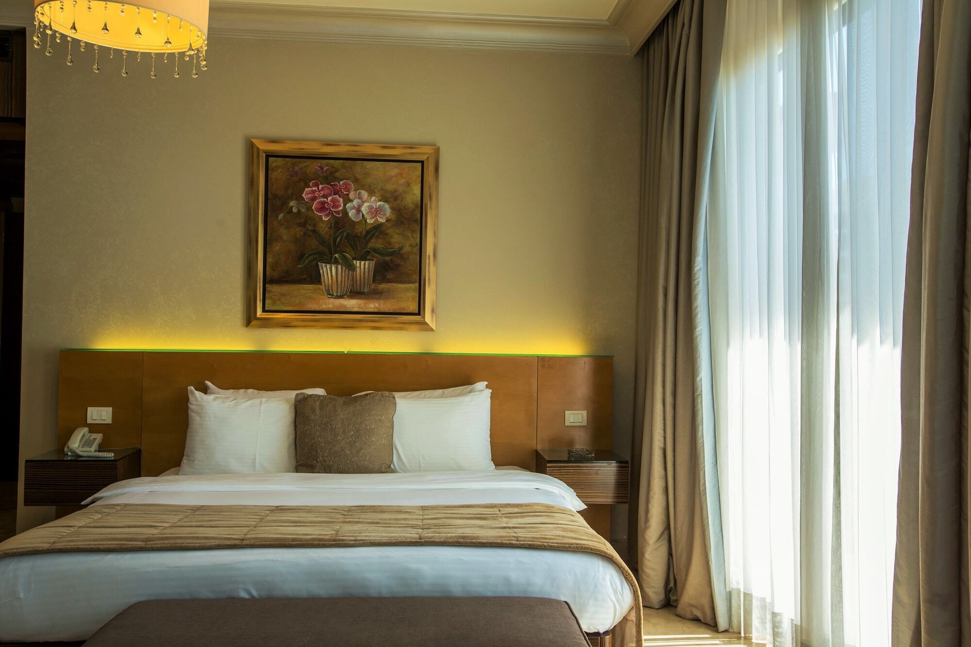 Lahoya Beirut Appartement Buitenkant foto