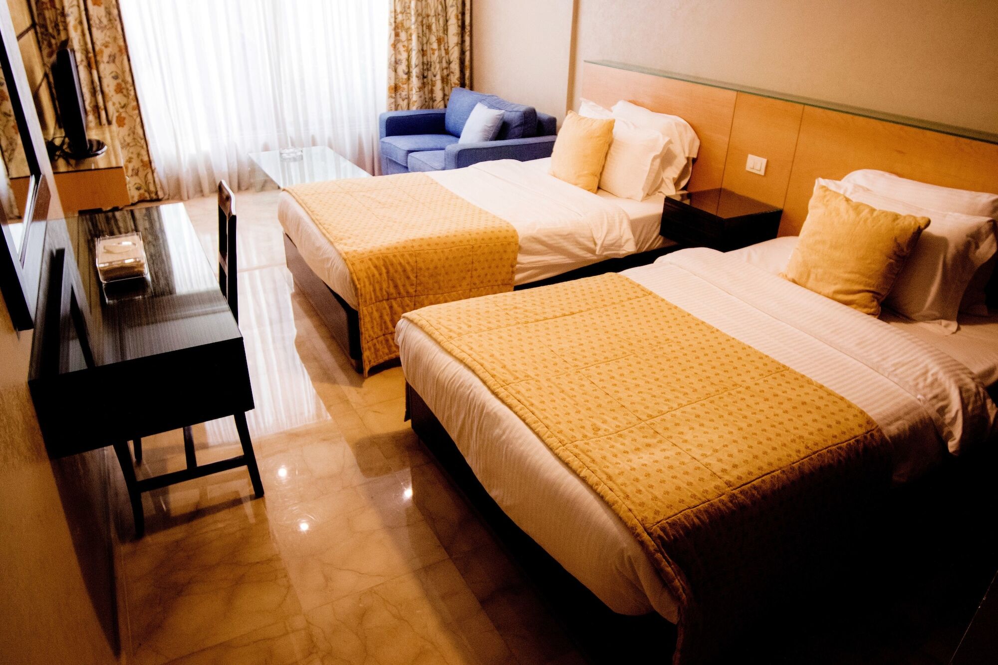 Lahoya Beirut Appartement Buitenkant foto